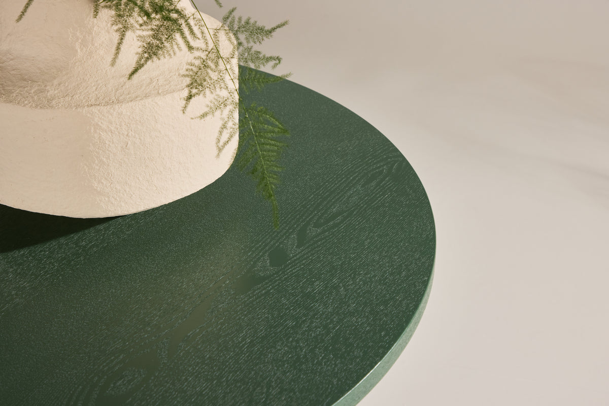 Table à manger Talia - une table ronde au design moderne