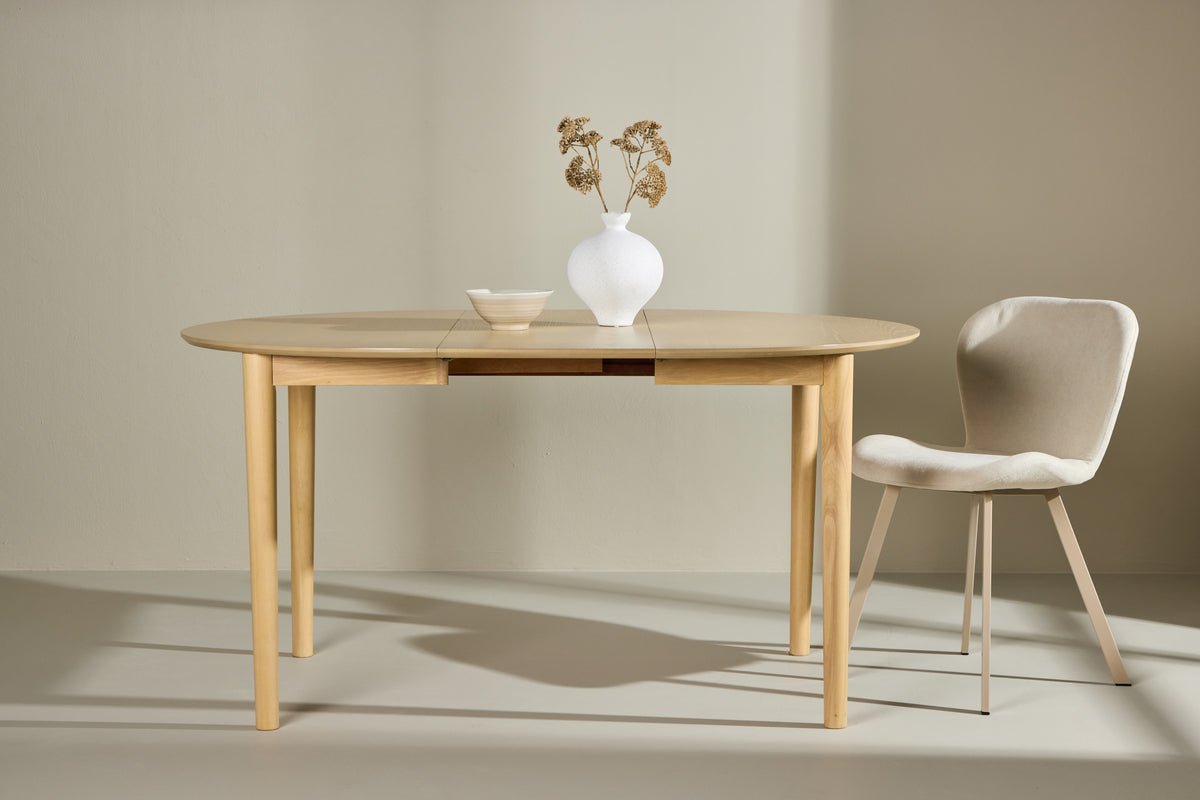 Esstisch Facile - ovaler ausziehbarer Esstisch getüncht