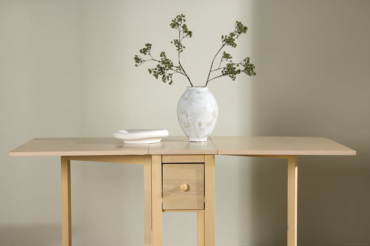 Esstisch Martha - rechteckiger ausziehbarer Esstisch getüncht