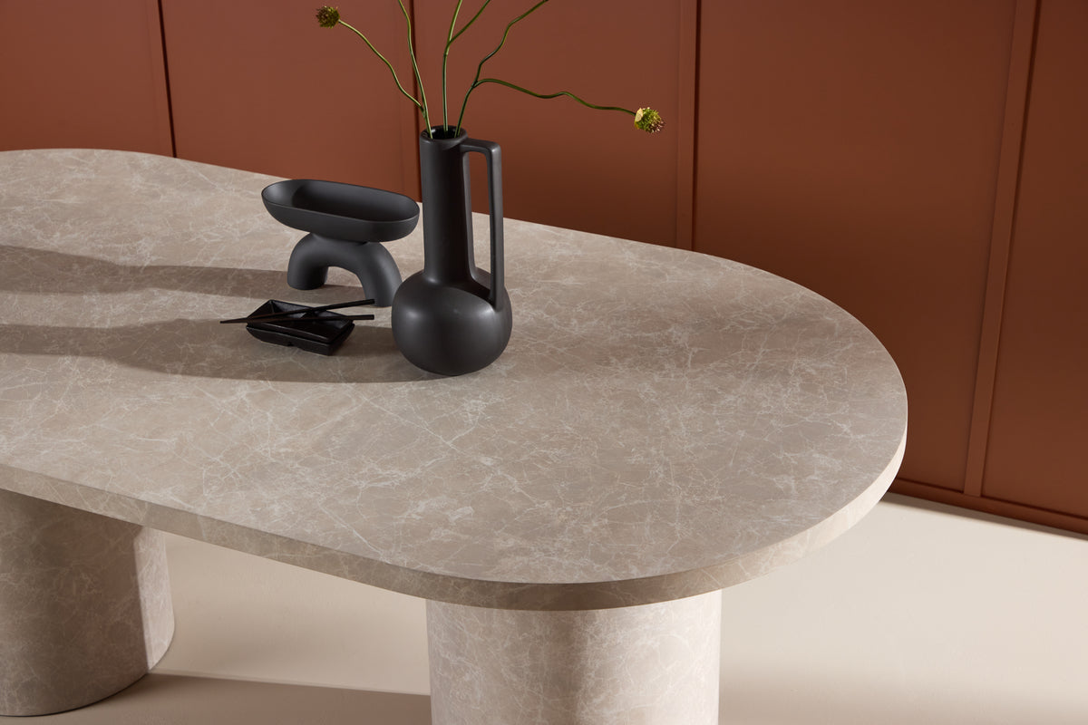 Table à manger Cielo - au design épuré avec un élégant aspect marbre