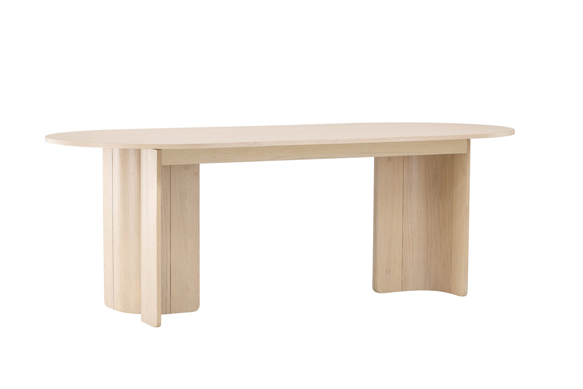 Table à manger Alura - au design harmonieux avec une touche élégante