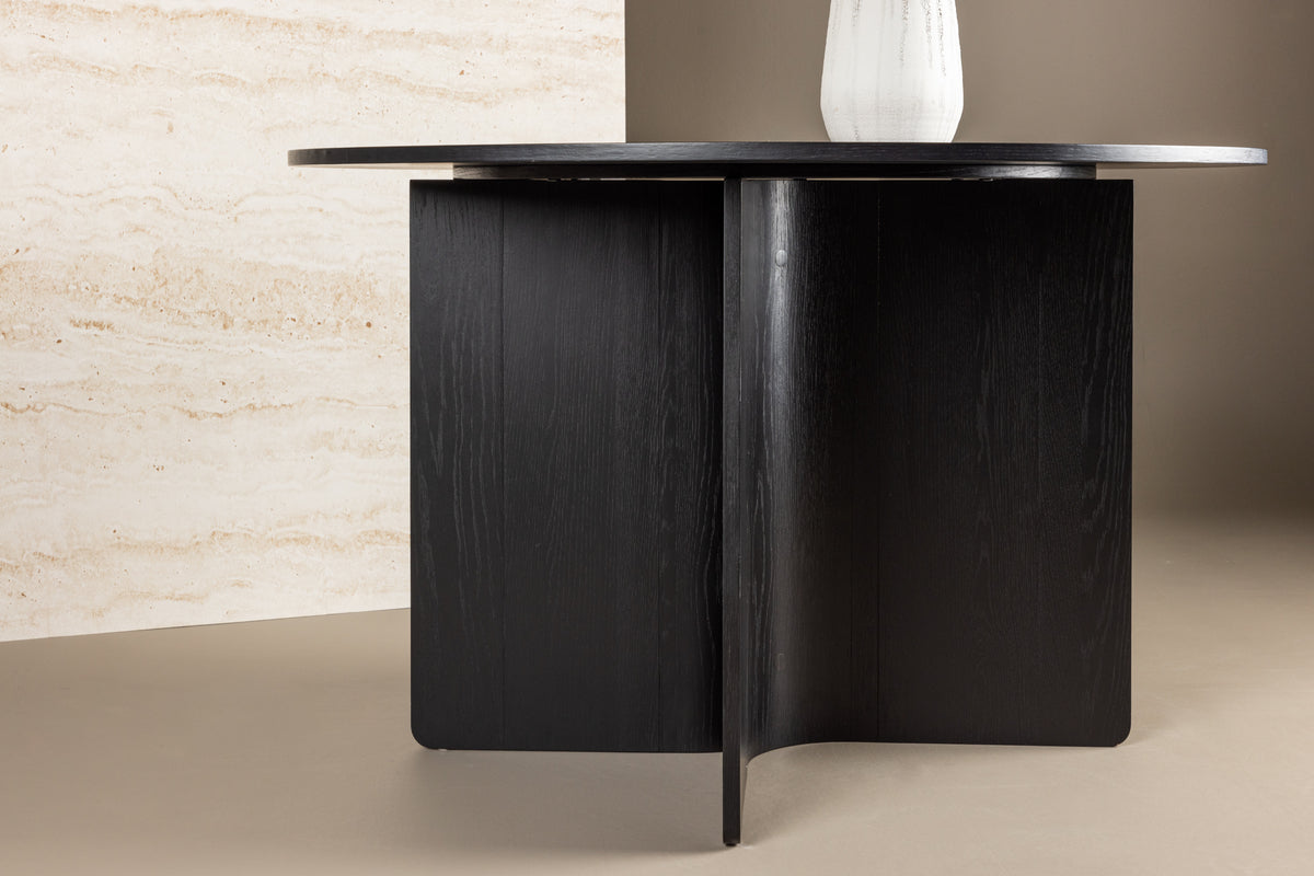 Table à manger Isola - au design harmonieux avec une touche élégante