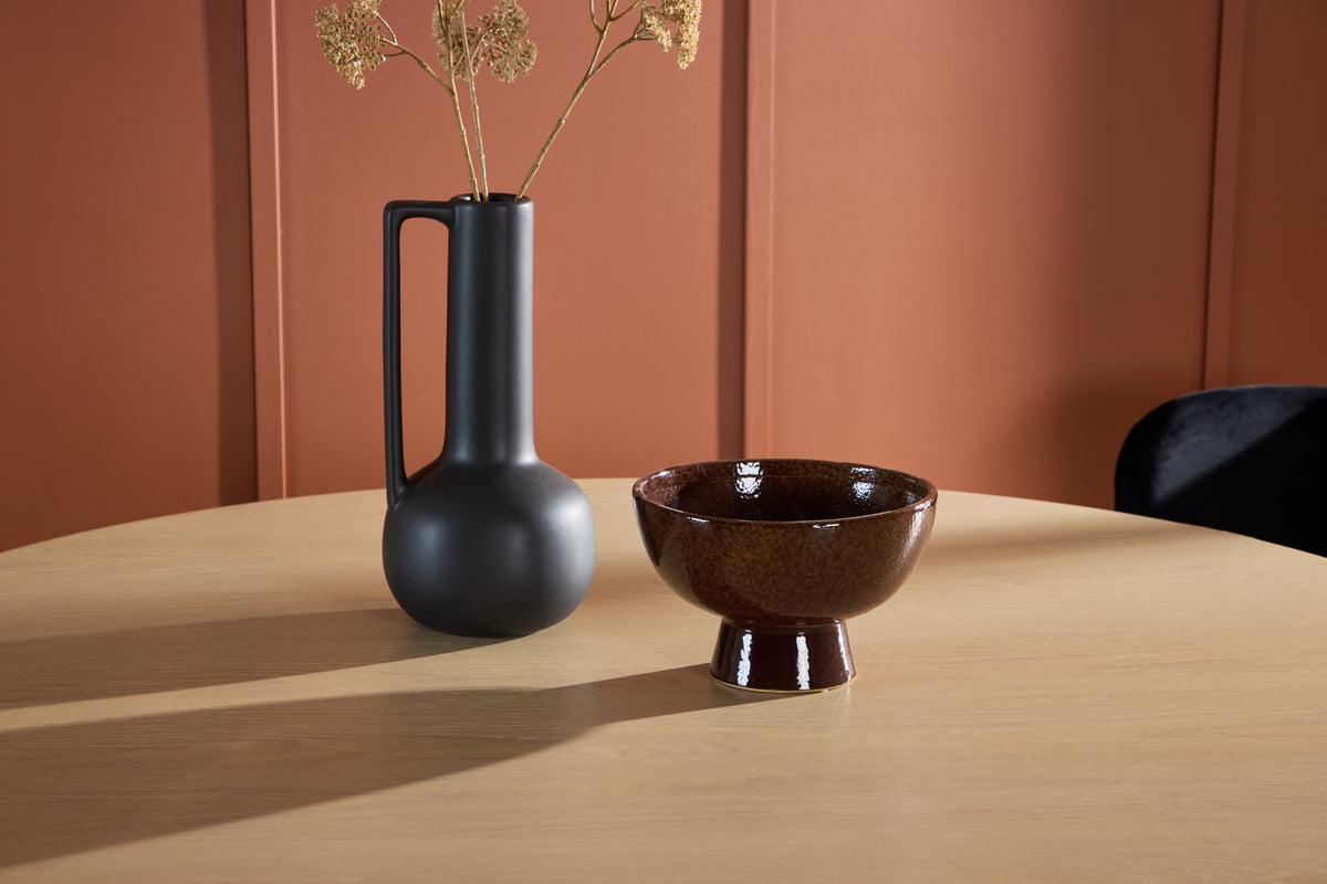 Table à manger Solara - au design moderne, inspiré du style scandinave