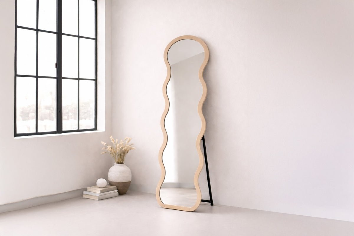 Miroir Lina - Ondulé en Beige pour Chambre à coucher et Couloir