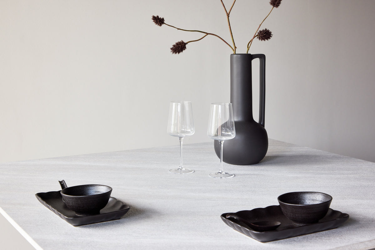 Table à manger Lior 120×120 cm en Gris clair avec cadre MDF