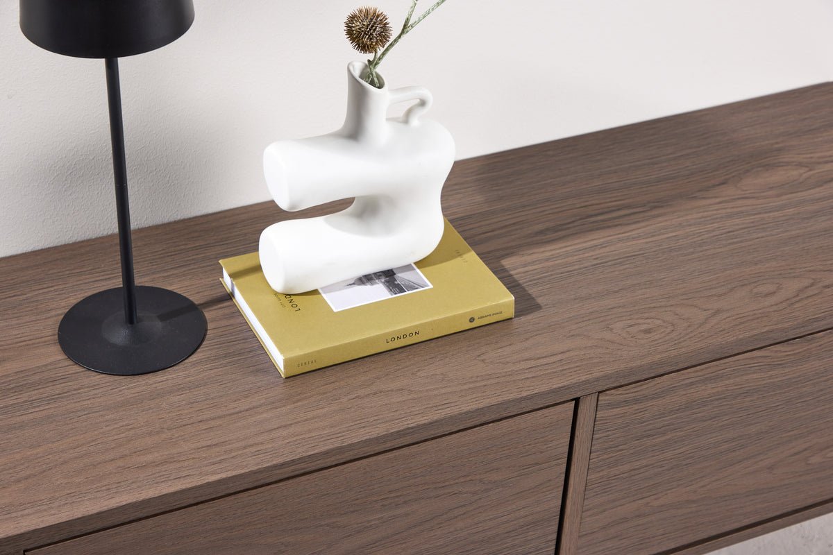 Meuble TV bas design Taverno – design en bois chaleureux avec espace de rangement