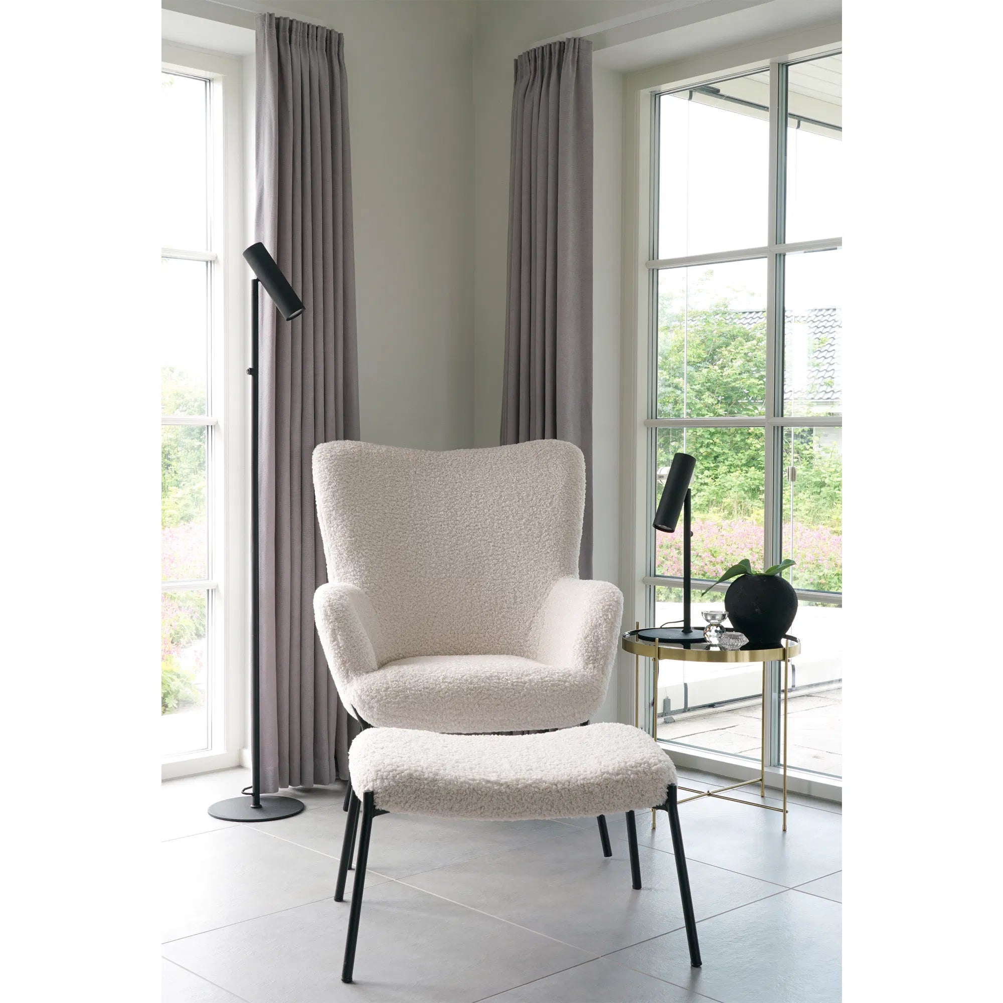 Lampe de table « Lazaro » – accent métallique en Noir ou or