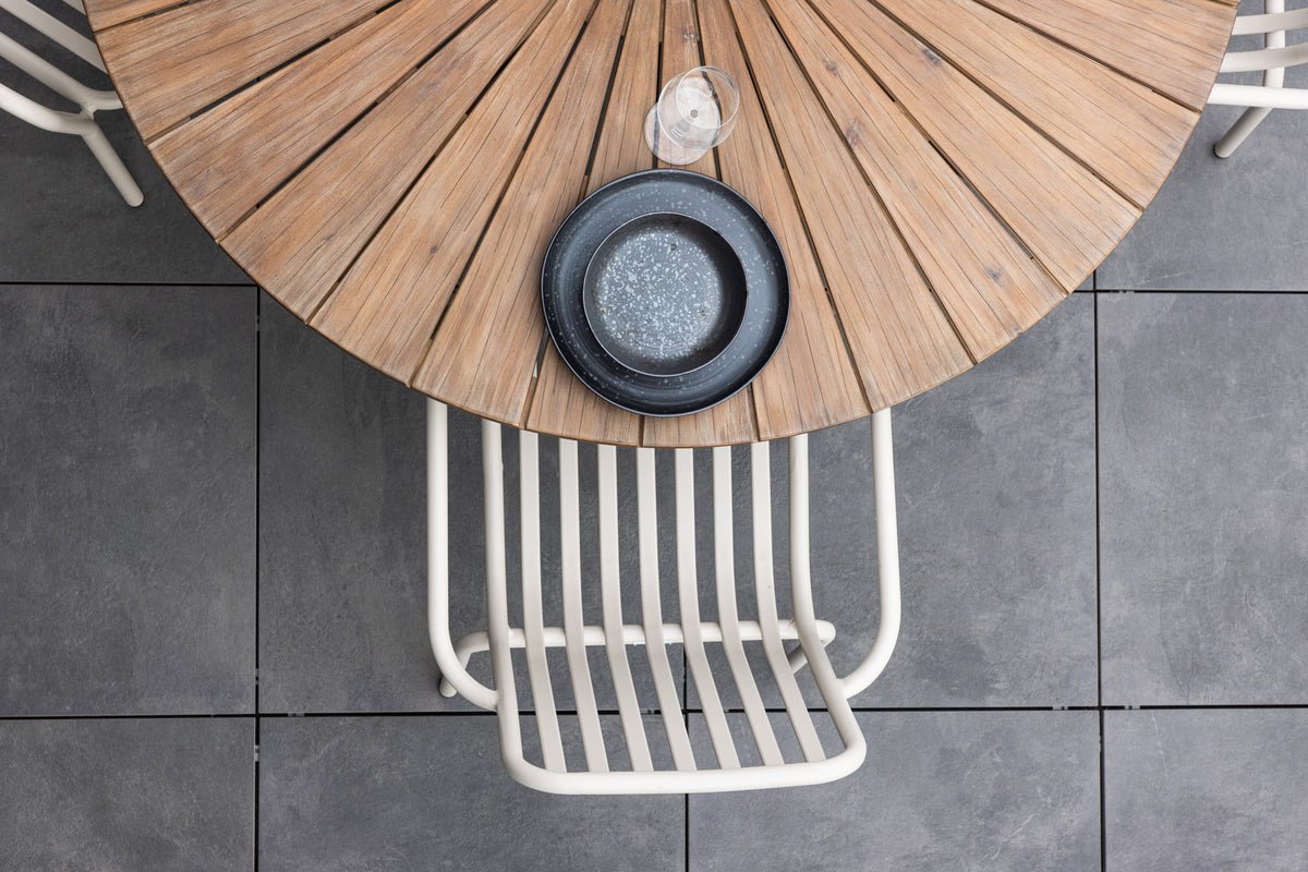 Table à manger de jardin Rose - Ø 140 cm en acacia brun