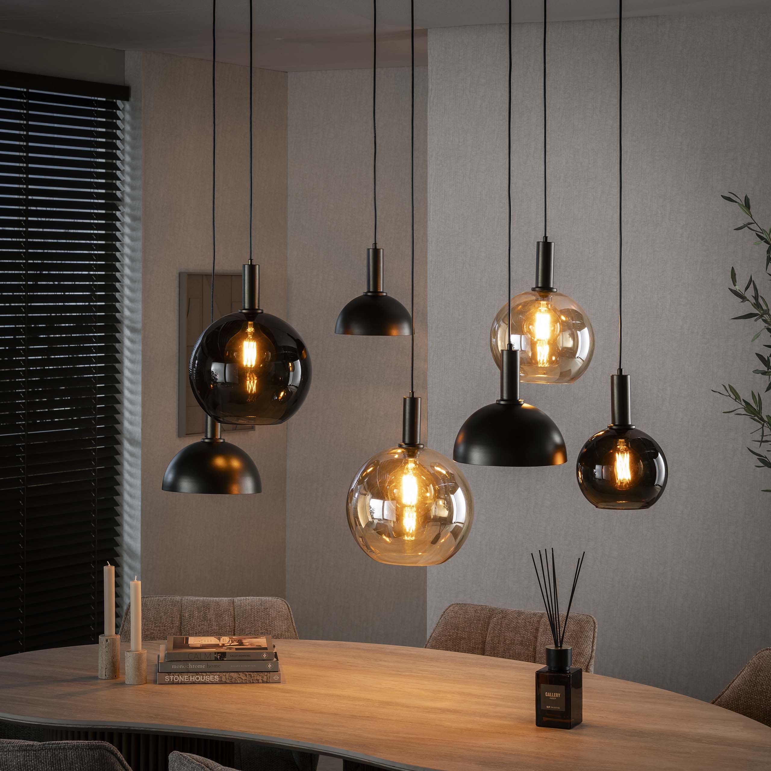 Suspension Caldera – Design organique en grappe couleur brun Sienne (7 flammes)