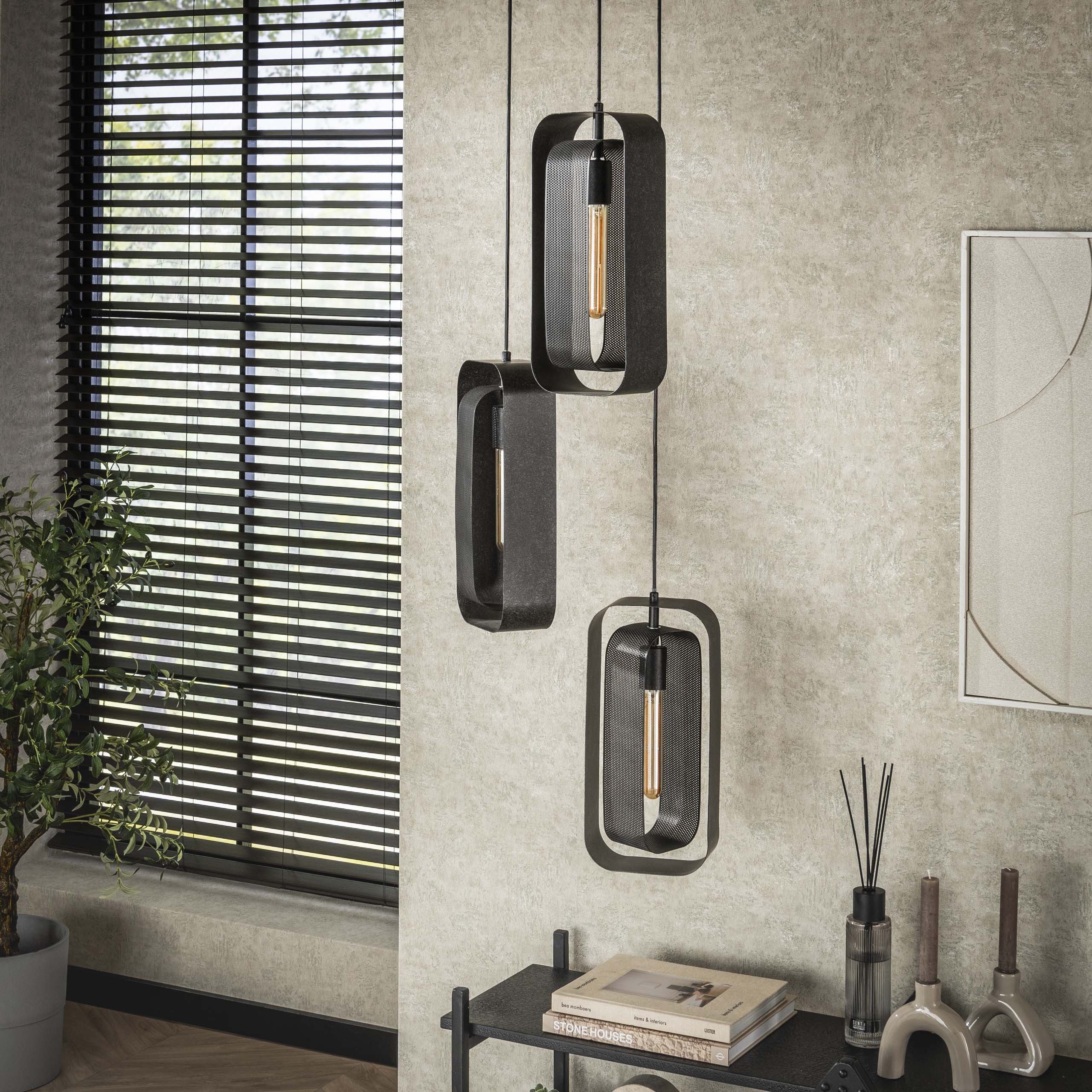 Pendelleuchte „Evelis“ –  Gestuft mit 3 Leuchten mit drehbaren Gitter-Lampenschirmen