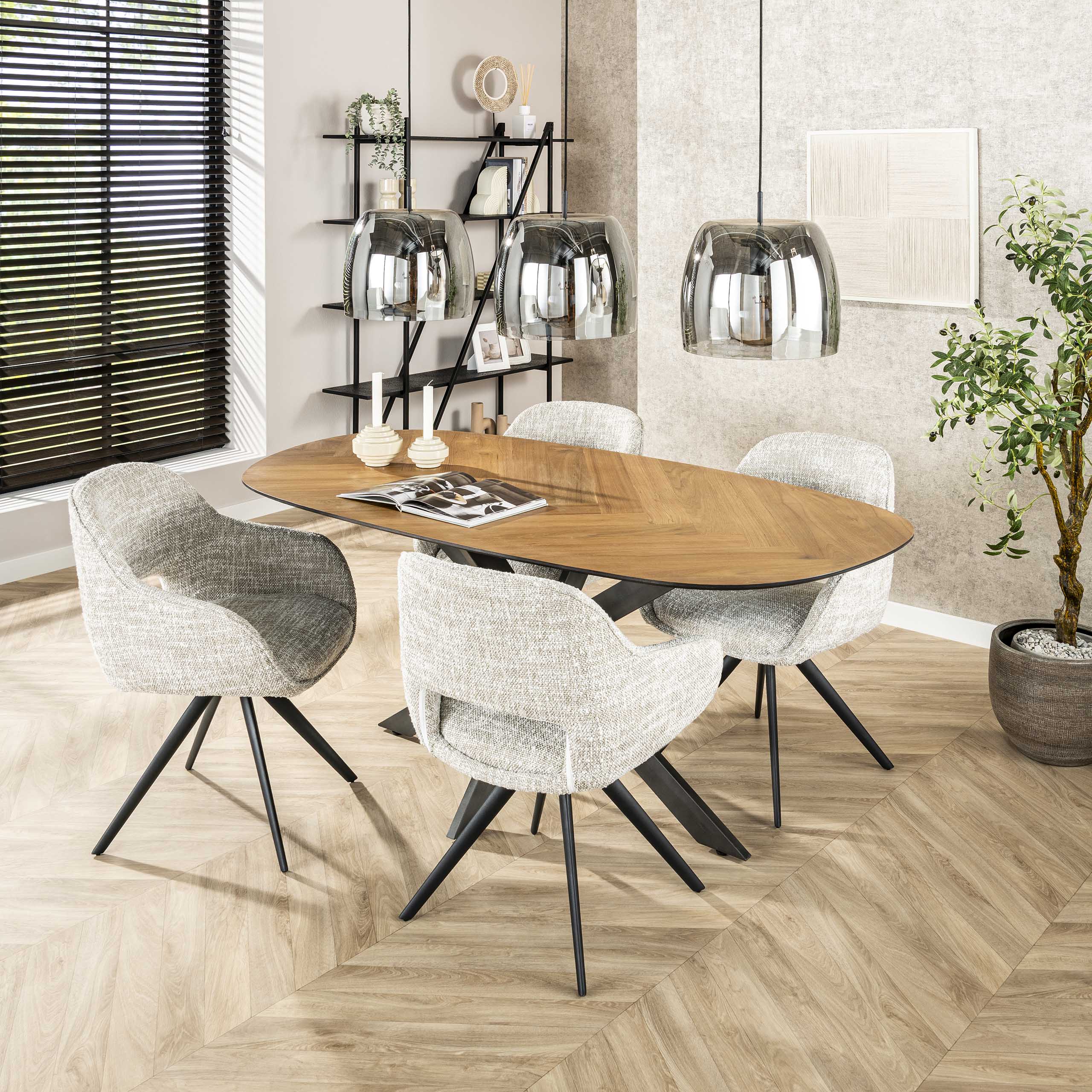 Suspension « Cirella » – 3 lampes avec grands abat-jours en verre chromé