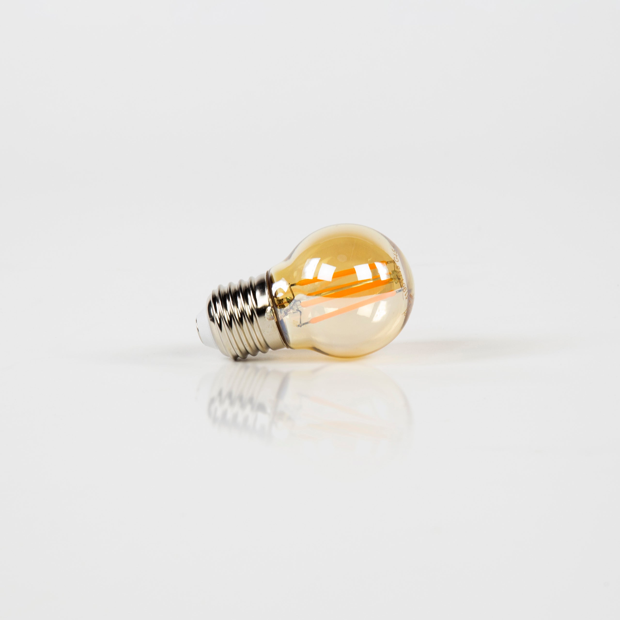Ampoule à incandescence LED Embera – G45-E27 avec verre ambré