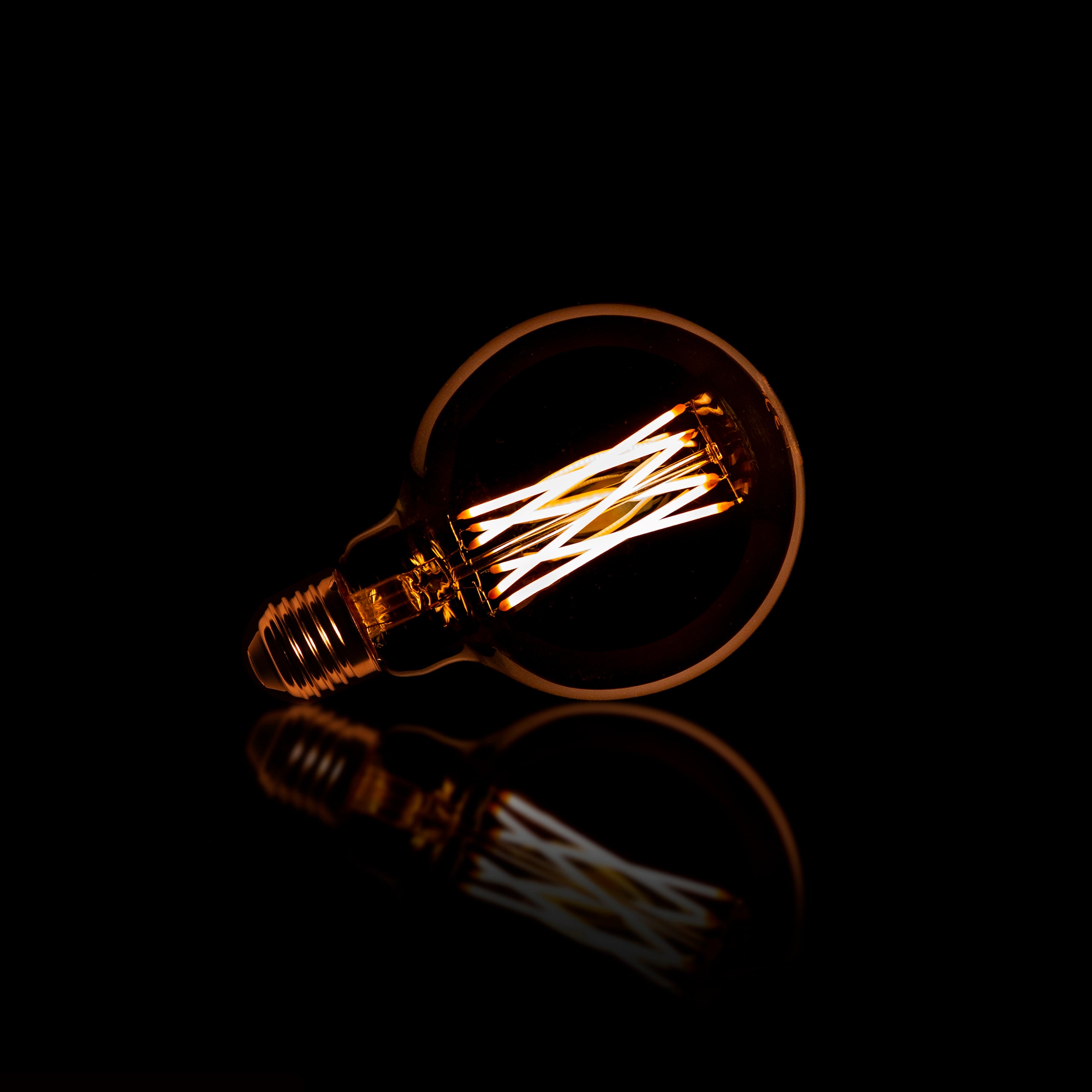 Ampoule à incandescence LED Rara – G95-E27 avec verre ambré