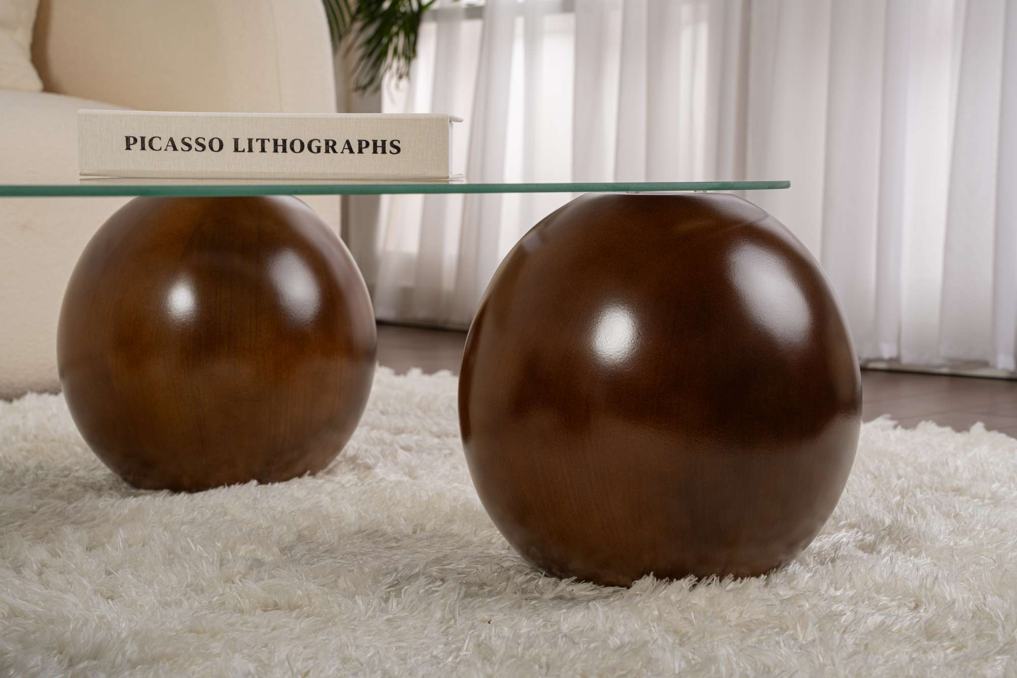 Couchtisch Ravento - gehärtete Tischglasplatte mit abgerundeten Ecken