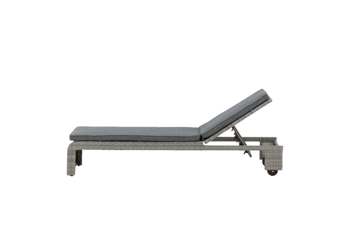 Chaise longue de jardin Irina - en rotin