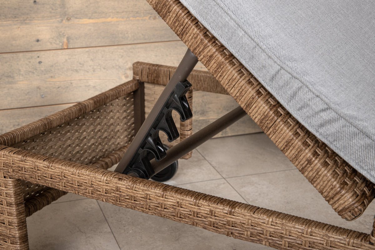 Chaise longue de jardin Irina - en rotin