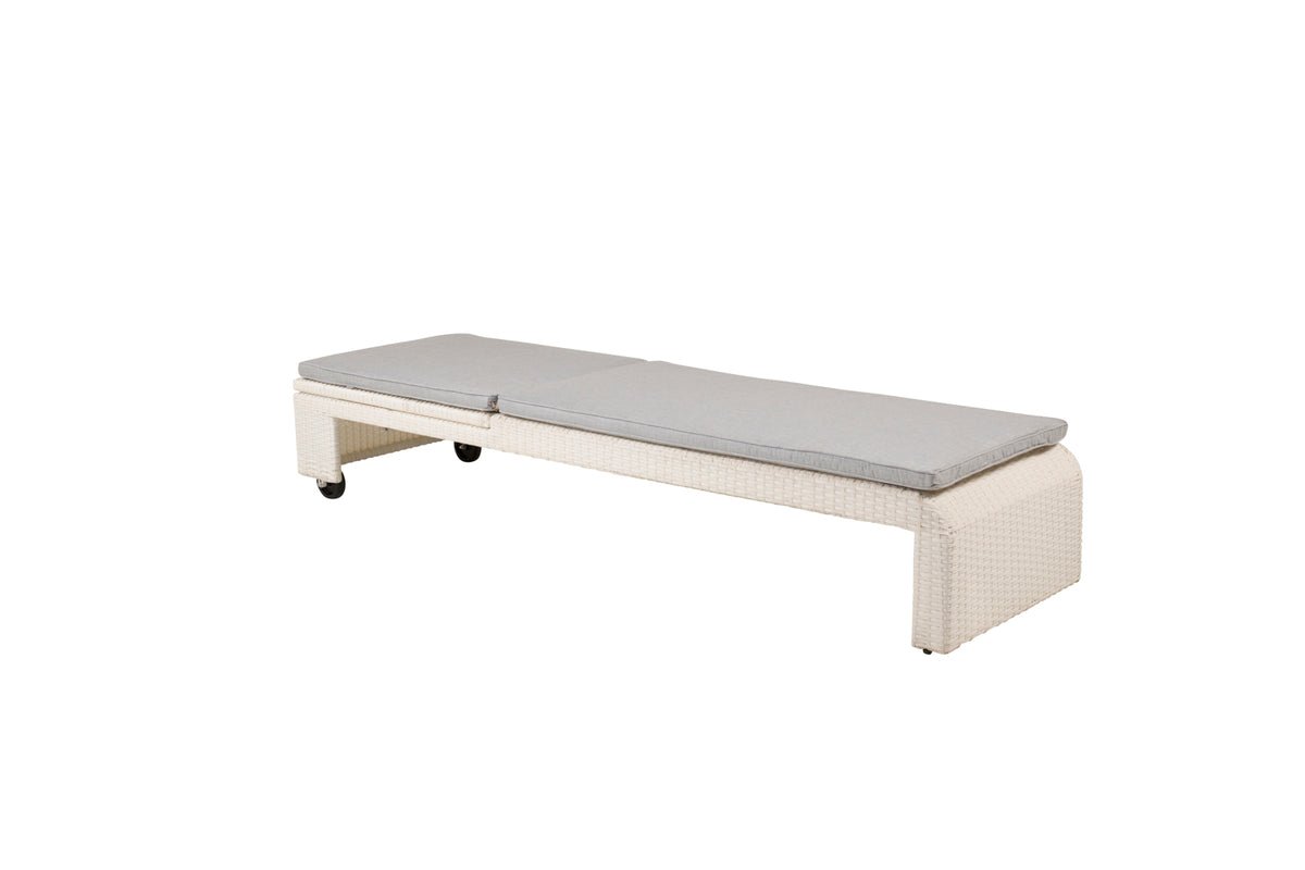 Chaise longue de jardin Irina - en rotin