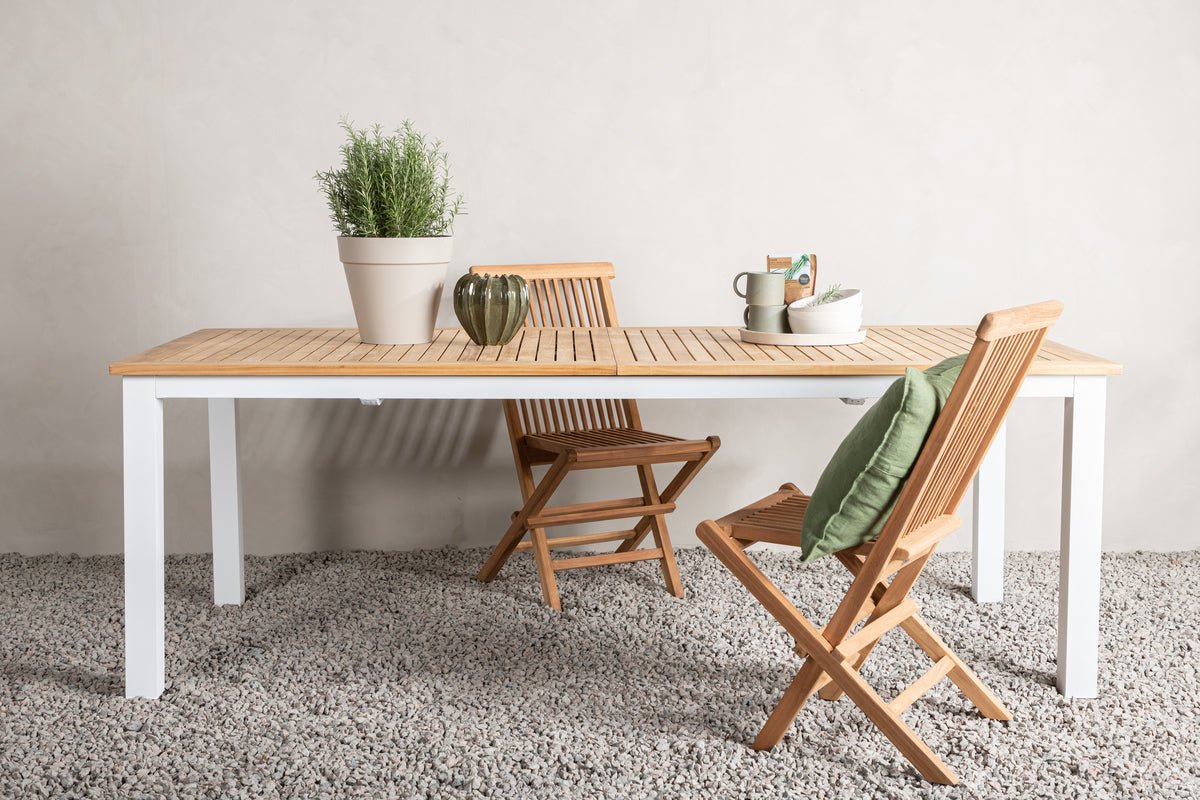 Table de jardin Lunea - une table à manger extensible pour l'extérieur
