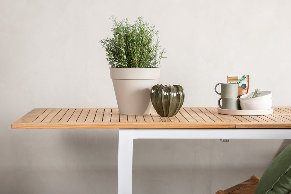 Table de jardin Lunea - une table à manger extensible pour l'extérieur
