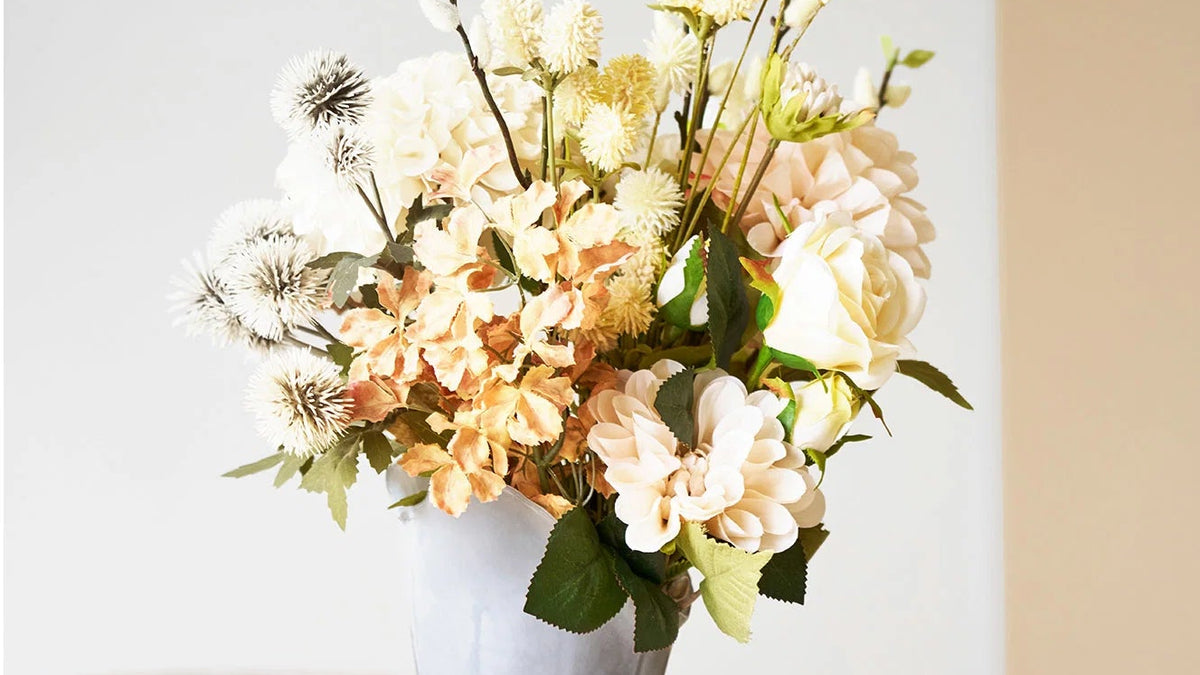 Bouquet de fleurs artificielles Cappuccino - dans des tons bruns
