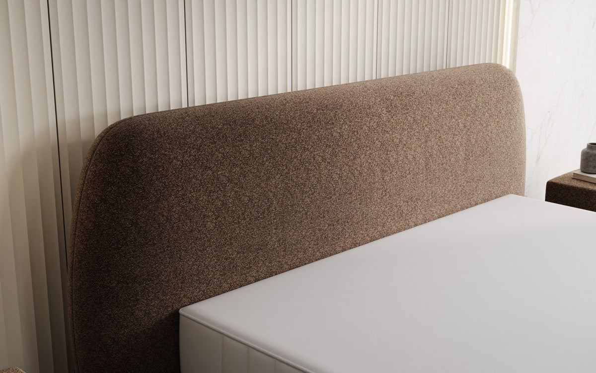 Lit capitonné design Nella en tissu structuré avec espace de rangement