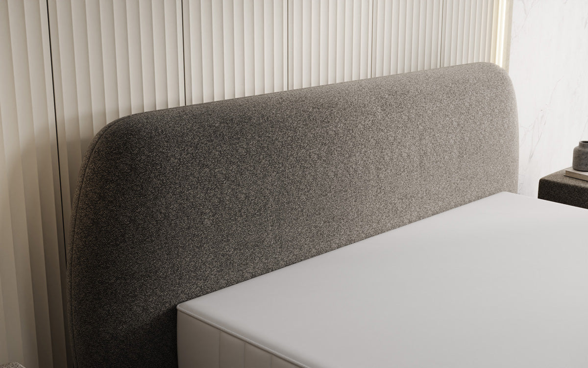 Lit capitonné design Nella en tissu structuré avec espace de rangement