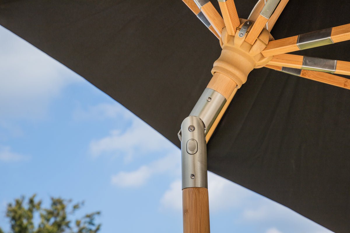 Garten Sonnenschirm Boho – Ø270 cm in wahlweise Schwarz oder Grau