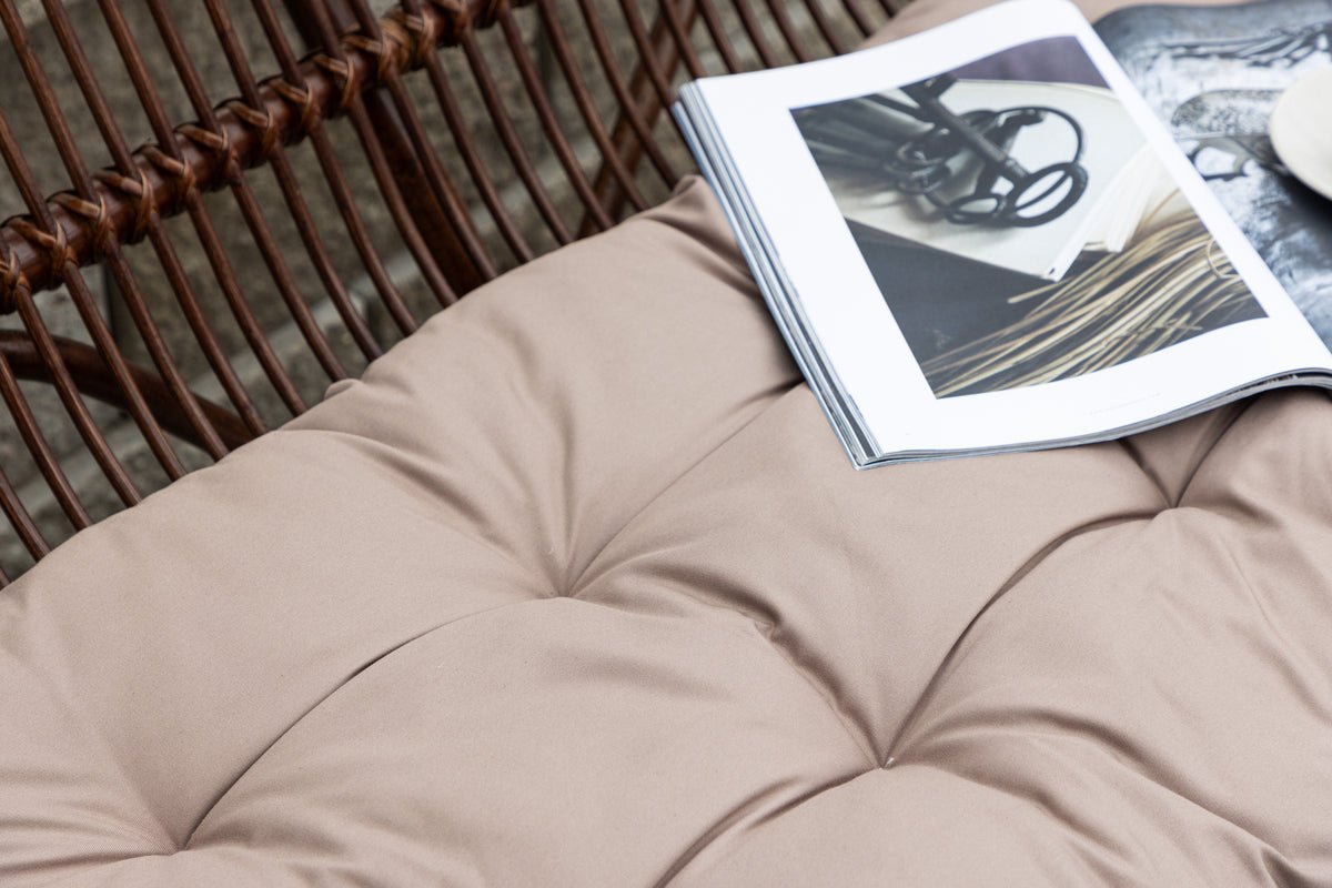 Gartenbank Tobias - Aus Rattan in der Farbe Dunkelwalnuss