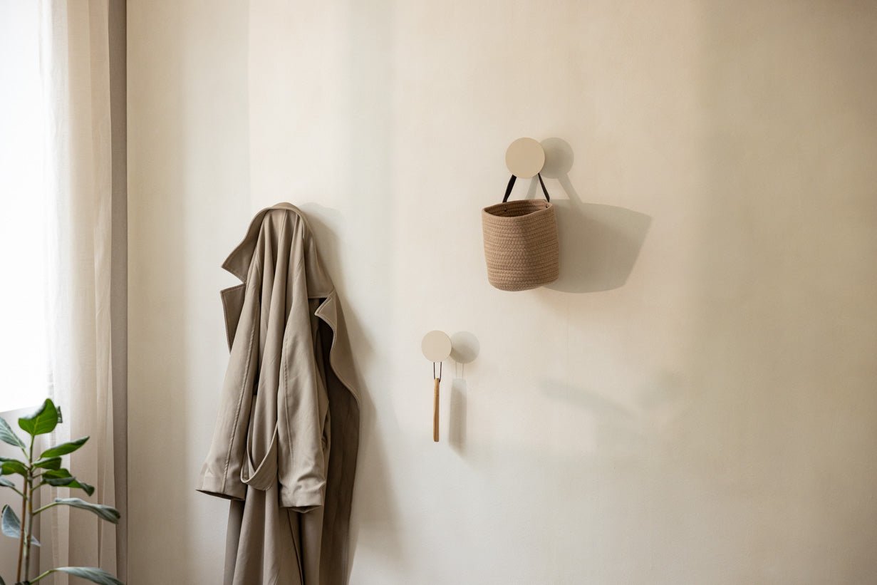 Porte-manteau/Patère Lou – Déclaration de design minimaliste en Métal