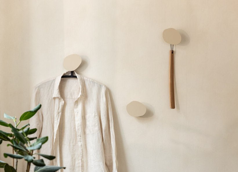 Porte-manteau/Patère Lou – Déclaration de design minimaliste en Métal