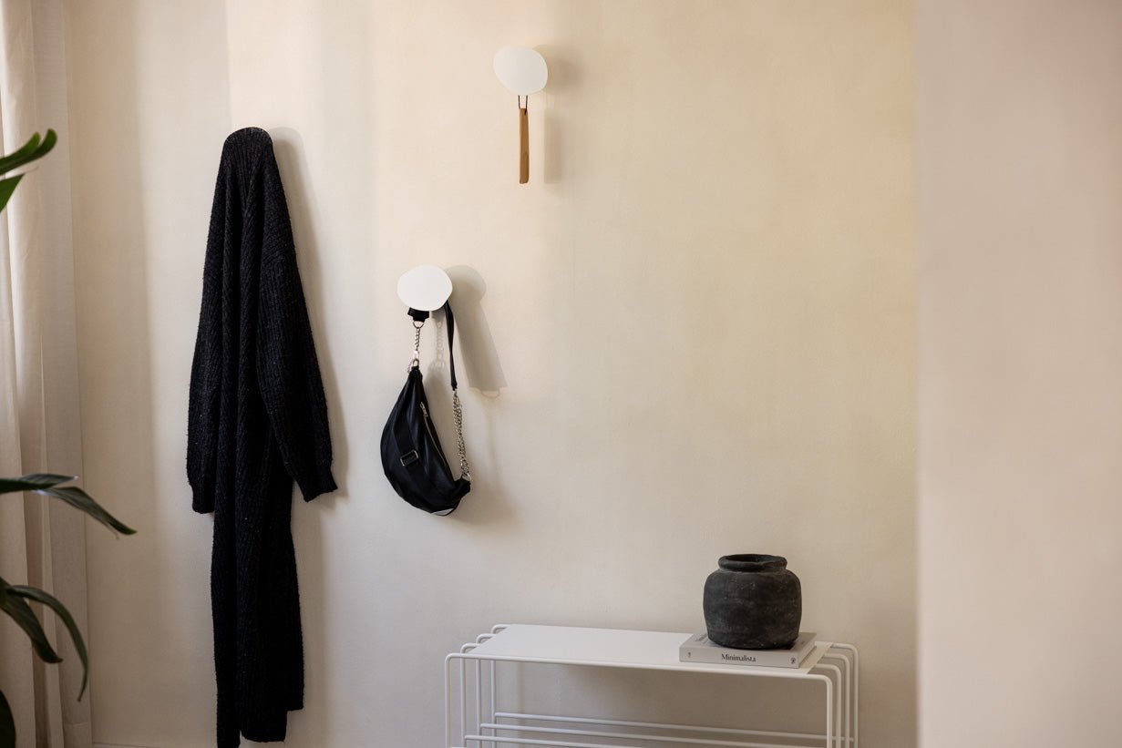 Porte-manteau/Patère Lou – Déclaration de design minimaliste en Métal