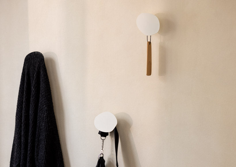 Porte-manteau/Patère Lou – Déclaration de design minimaliste en Métal